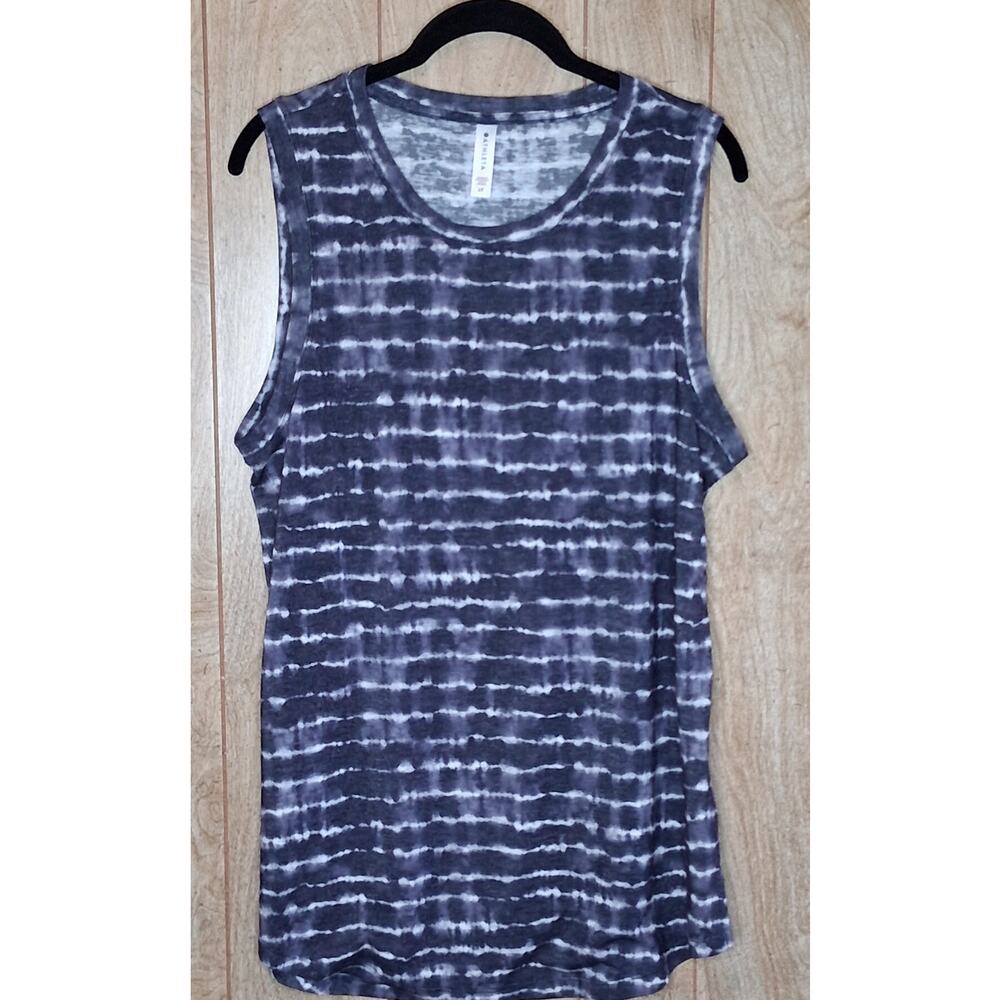 Ladies Athleta Breezy Stripped Tie Dyed Sleeveless Top Large Tall Navy & White